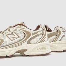 New Balance 530 in Beige & Brown New Balance 530,4 of 4