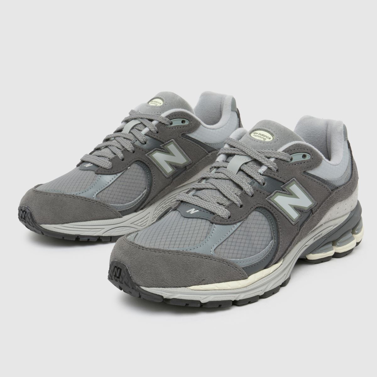 New balance ML2002R0