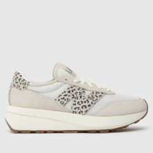 New Balance 370,1 of 4