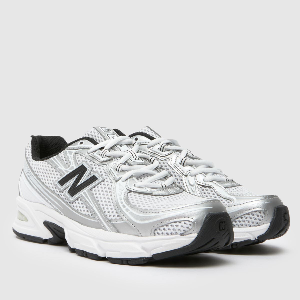 New Balance 740 Trainers in White & Silver