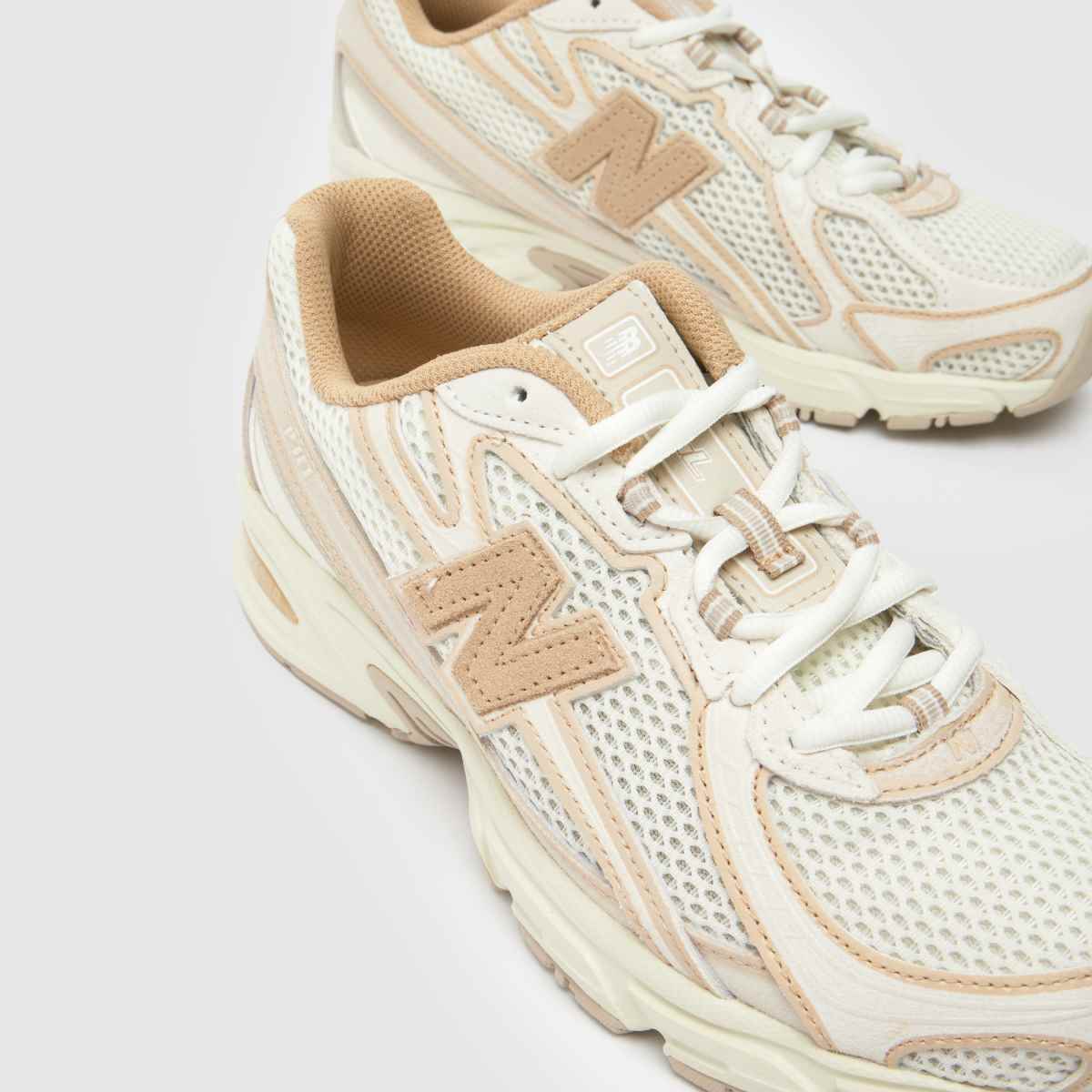 Damen New Balance Beige 740 Sneaker New Balance 740 4