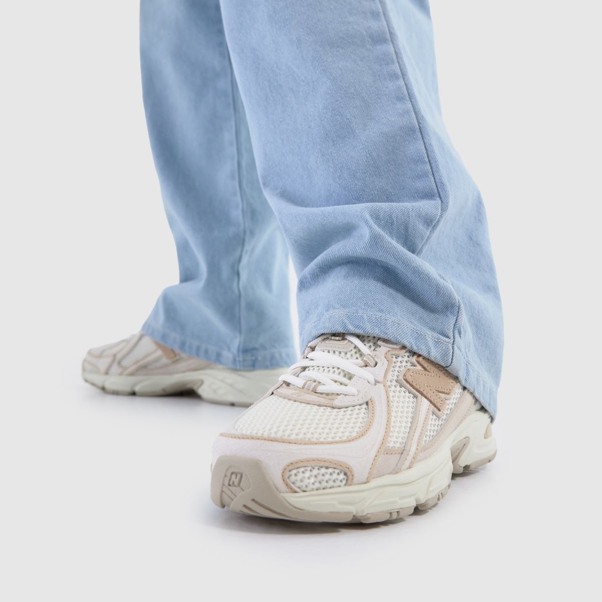Damen New Balance Beige 740 Sneaker New Balance 740 8