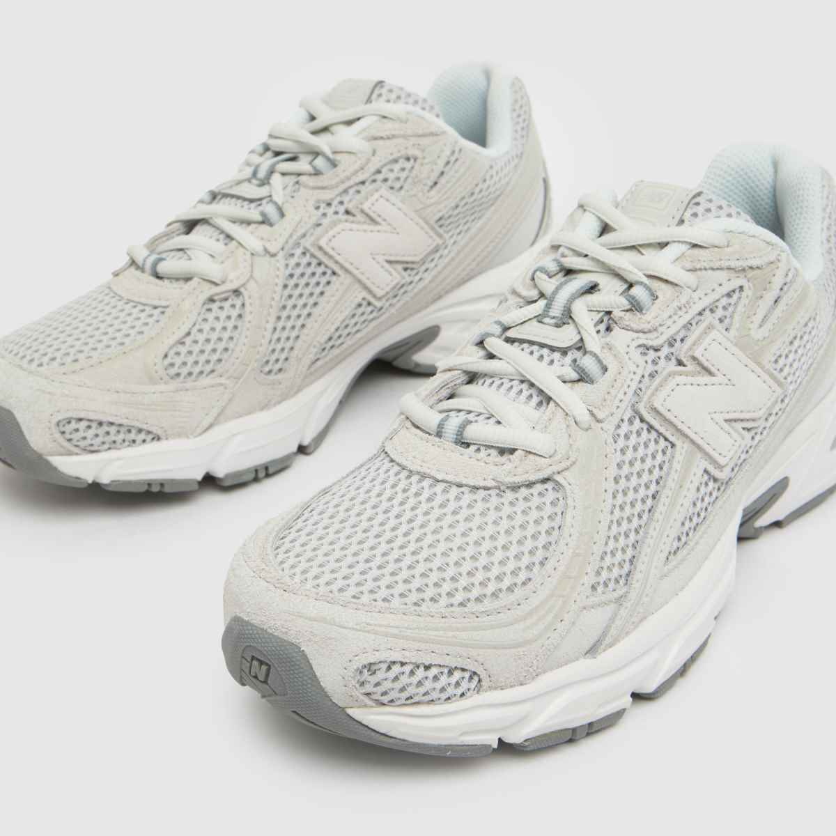 Womens Light Grey New Balance 740 Trainers schuh