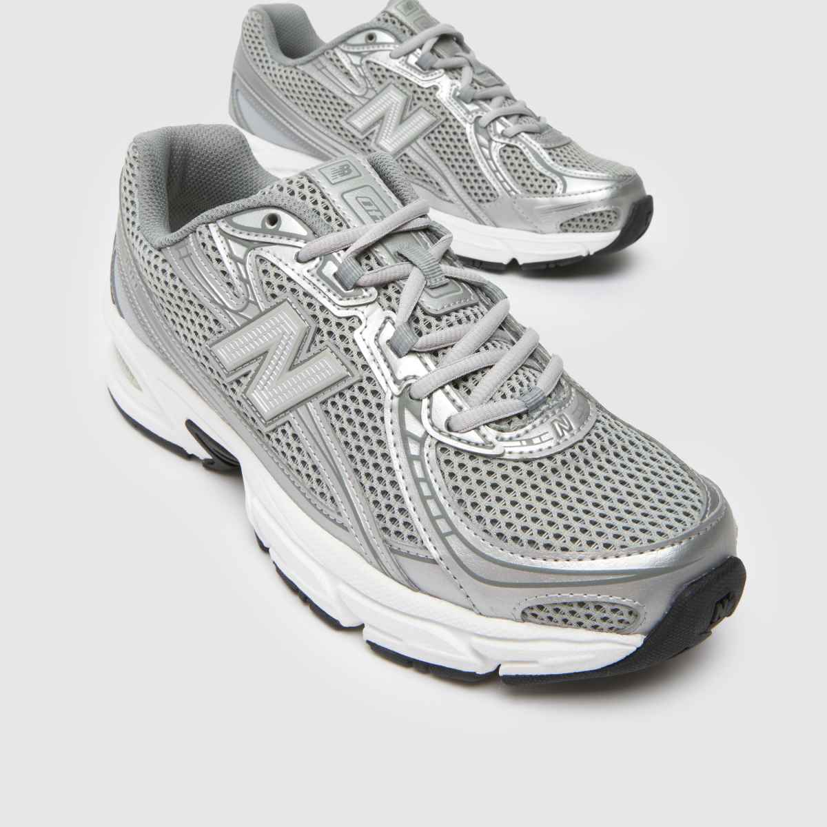 【New Balance】 正規品★ 740 White Silver llic 27653449_57521351_600.jpg