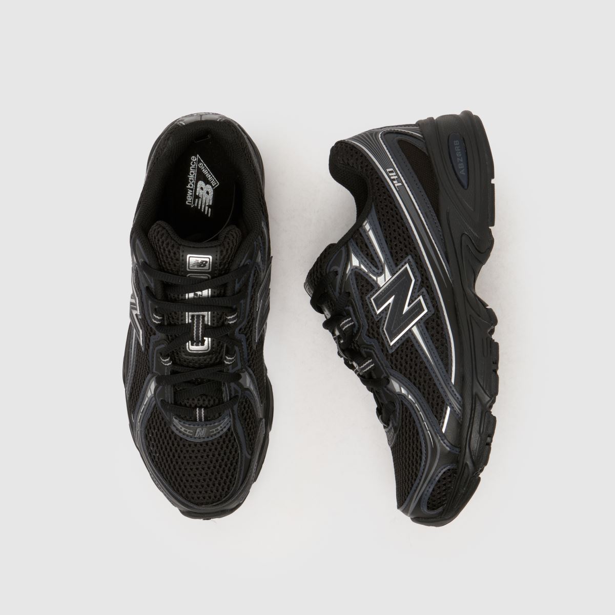 New Balance 740 in Black & Silver New Balance 740 7
