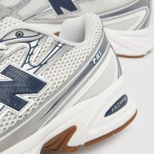 New Balance 740,4 of 4