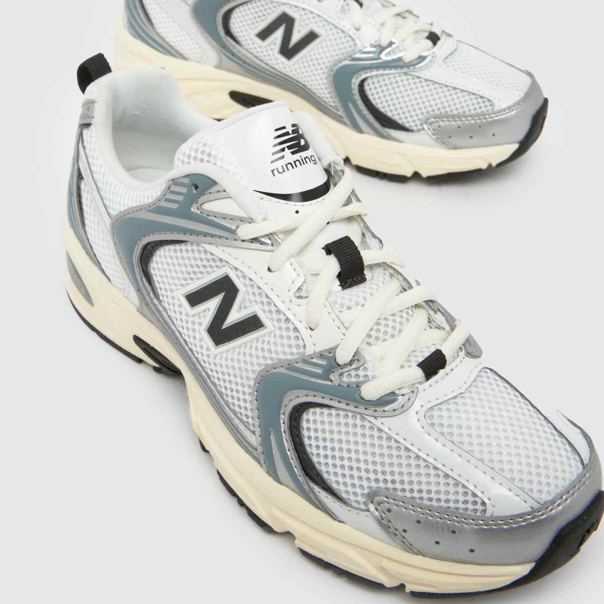 New Balance 530 in Silver Multi New Balance 530 4