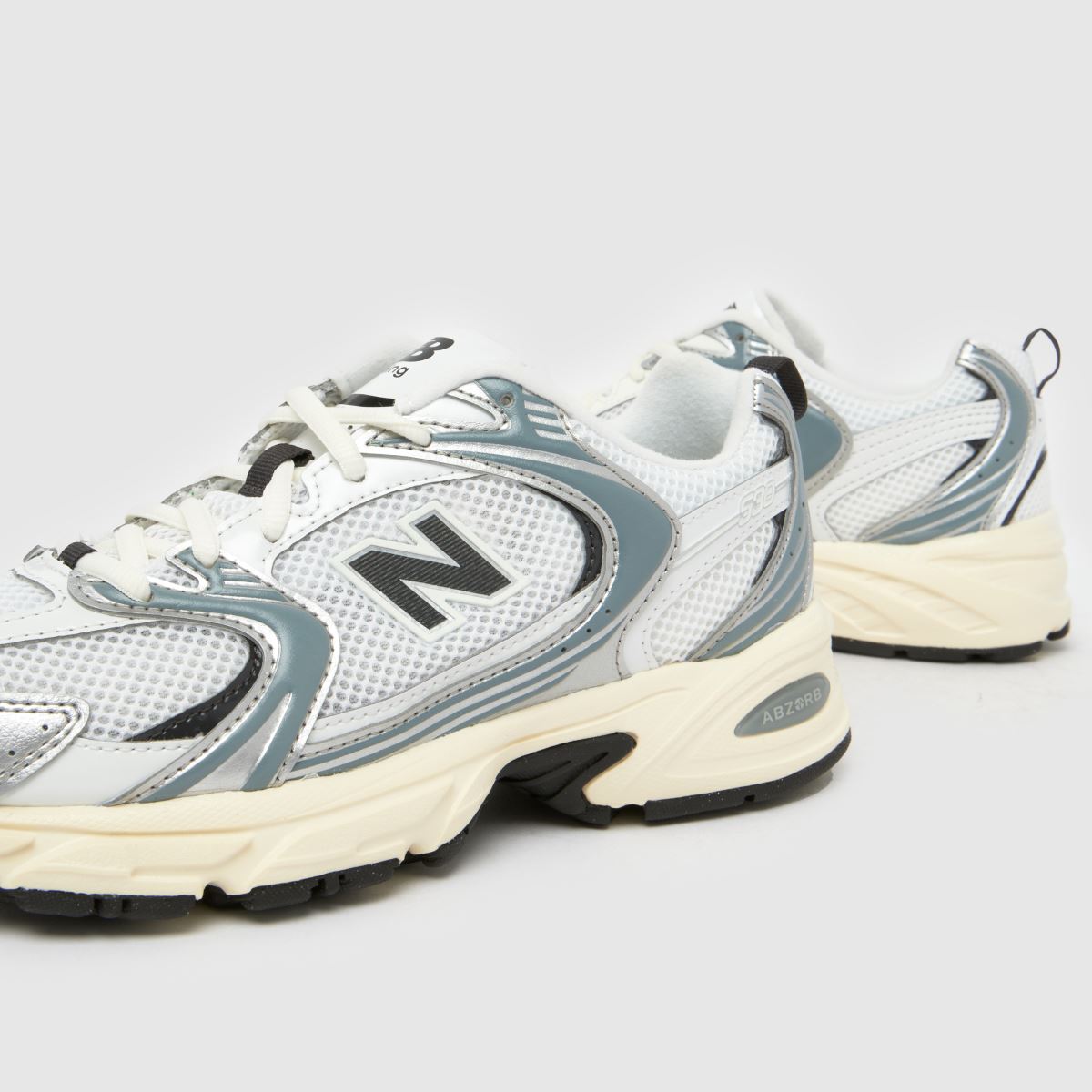 New Balance 530 in Silver Multi New Balance 530 7