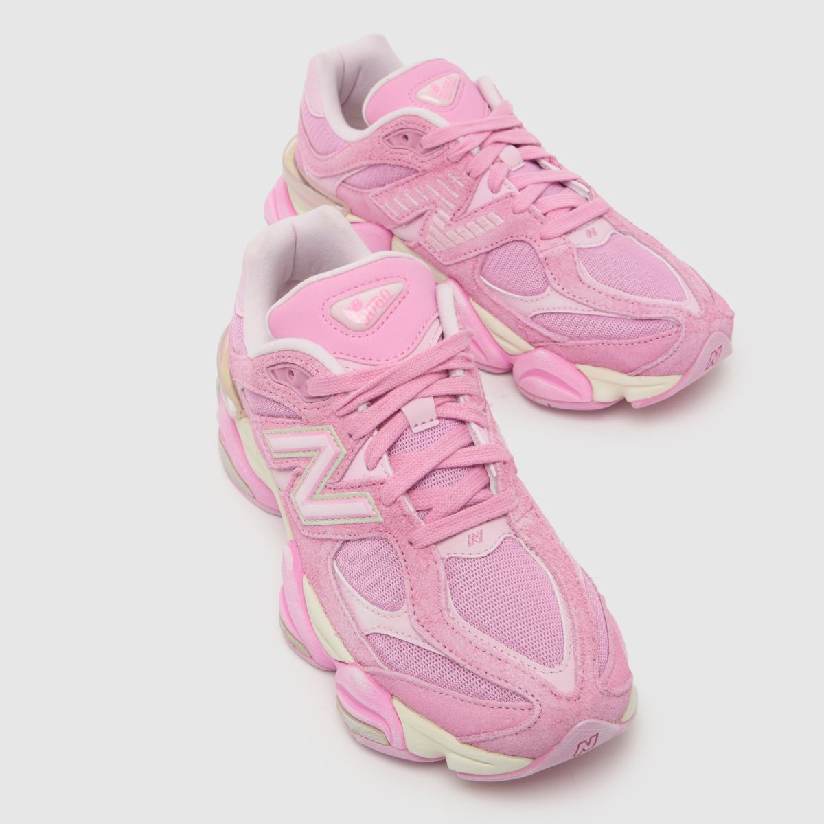 New Balance 9060 in Pink New Balance 9060 7
