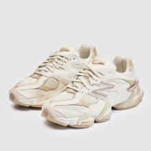 New Balance 9060 in Beige New Balance 9060,3 of 4