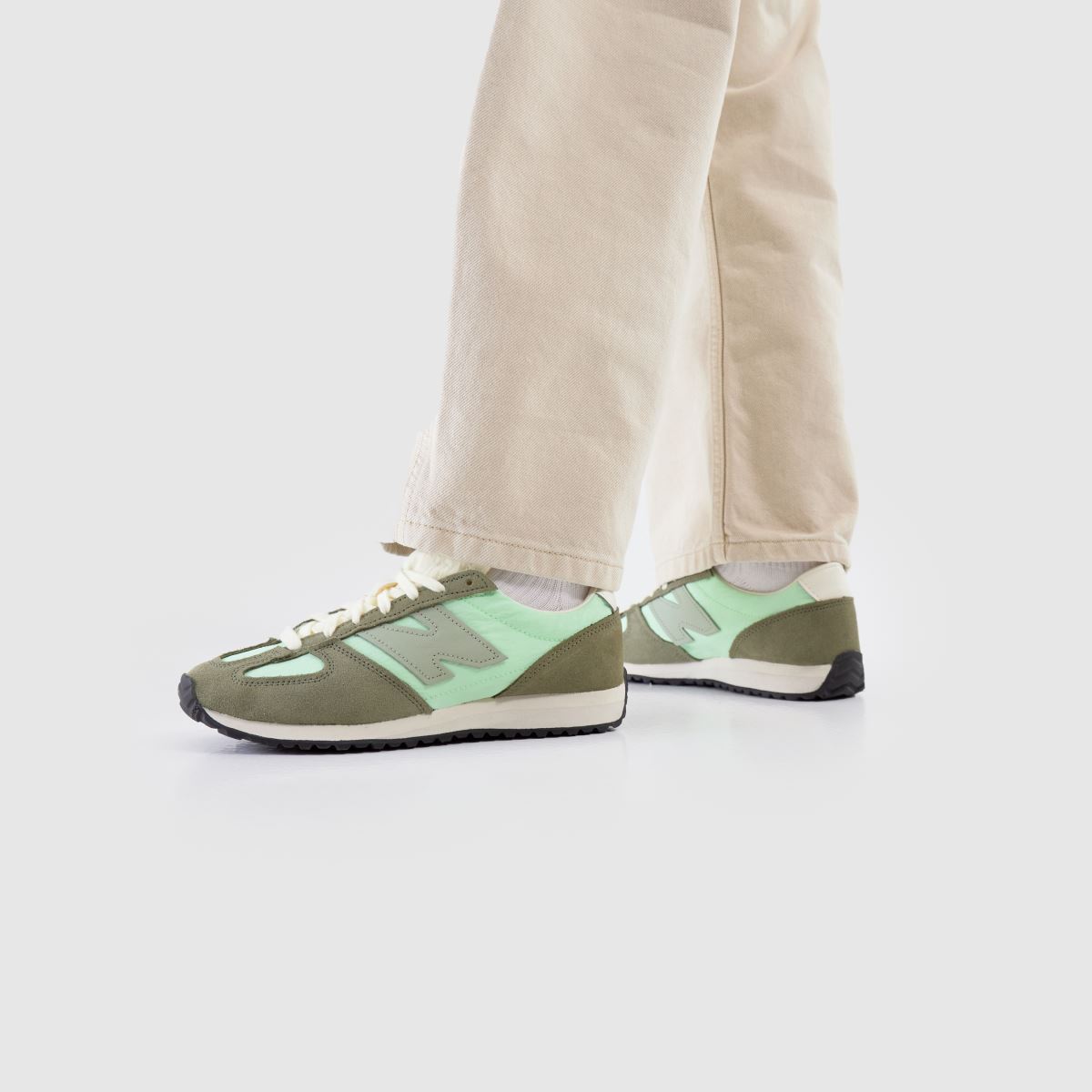 New Balance 471 in Green Multi New Balance 471 8