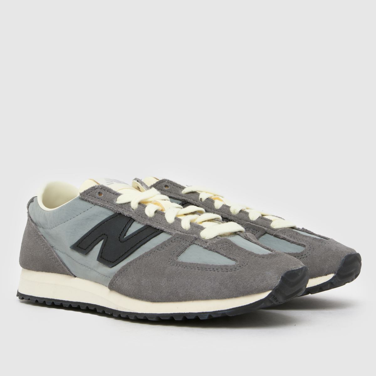 Damen New Balance Grau 471 Sneaker New Balance 471 8