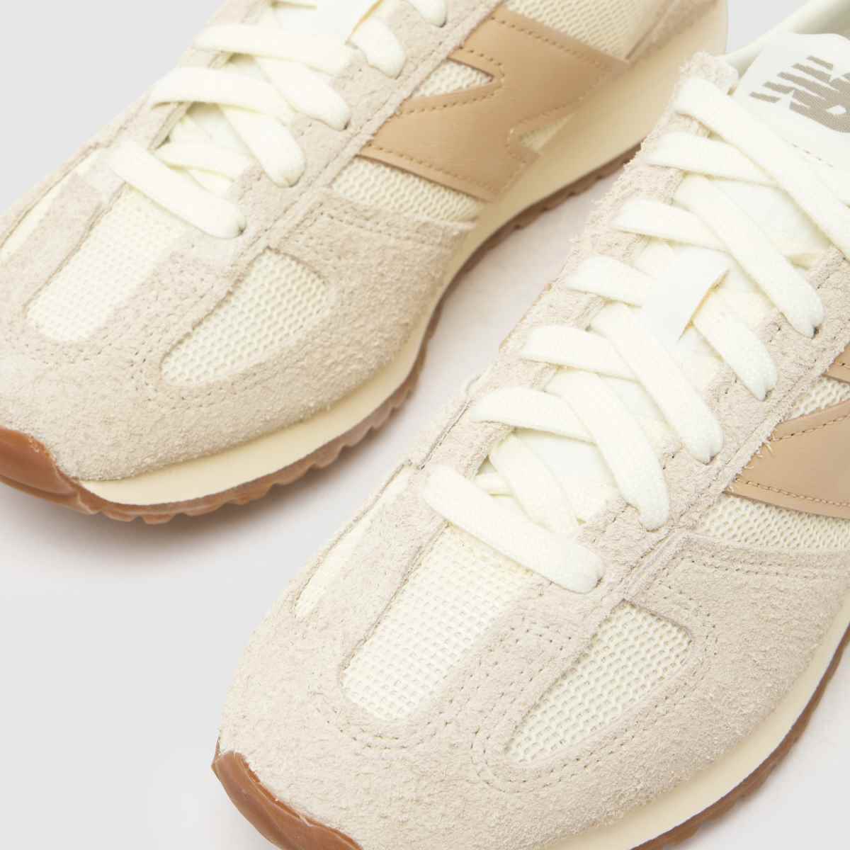 New Balance 471 in Off-White Multi New Balance 471 4