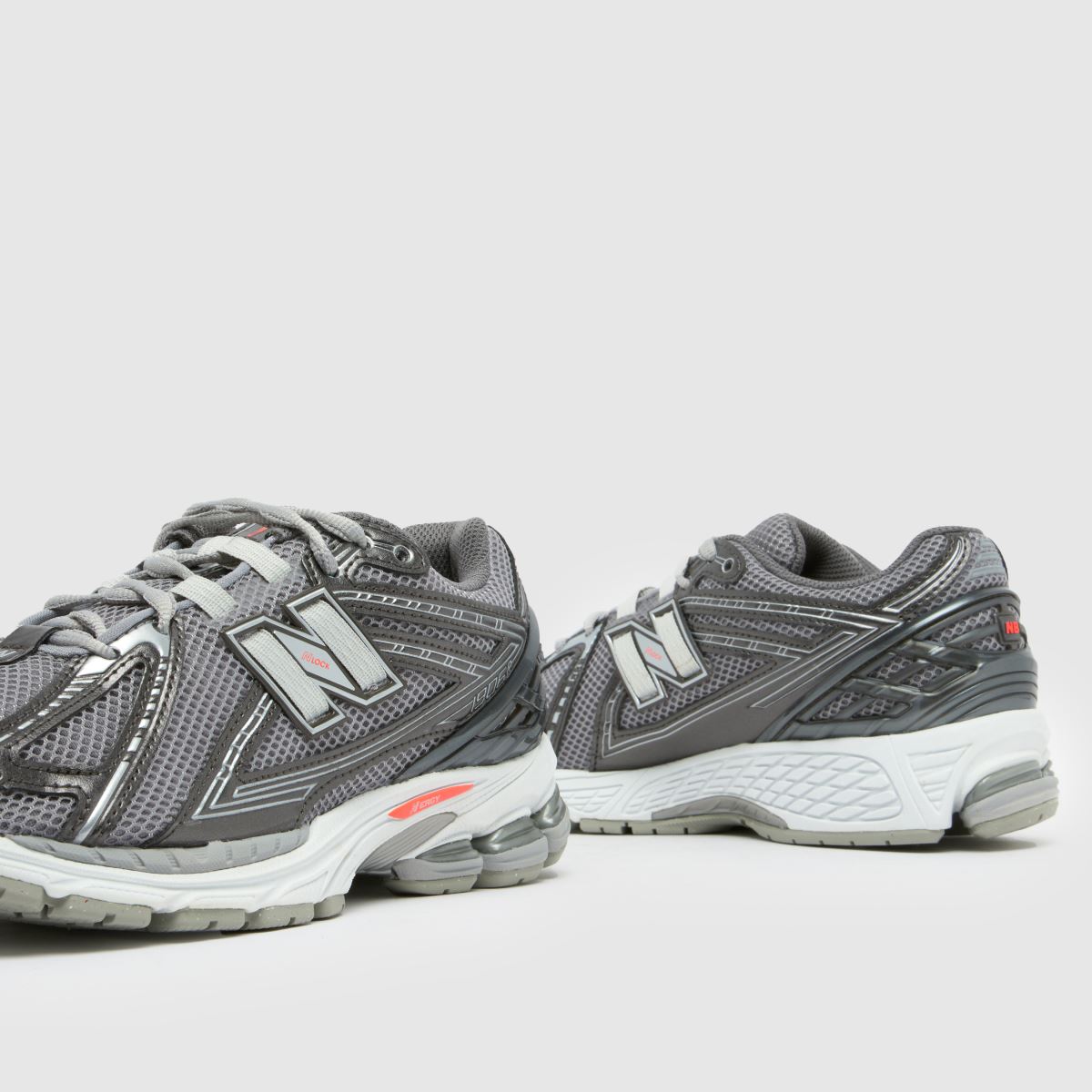New Balance 1906 in Grey Multi New Balance 1906 7