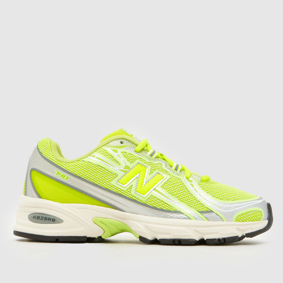 New Balance 740 Trainers in Yellow