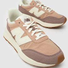 New Balance 370 in Brown New Balance 370,3 of 4