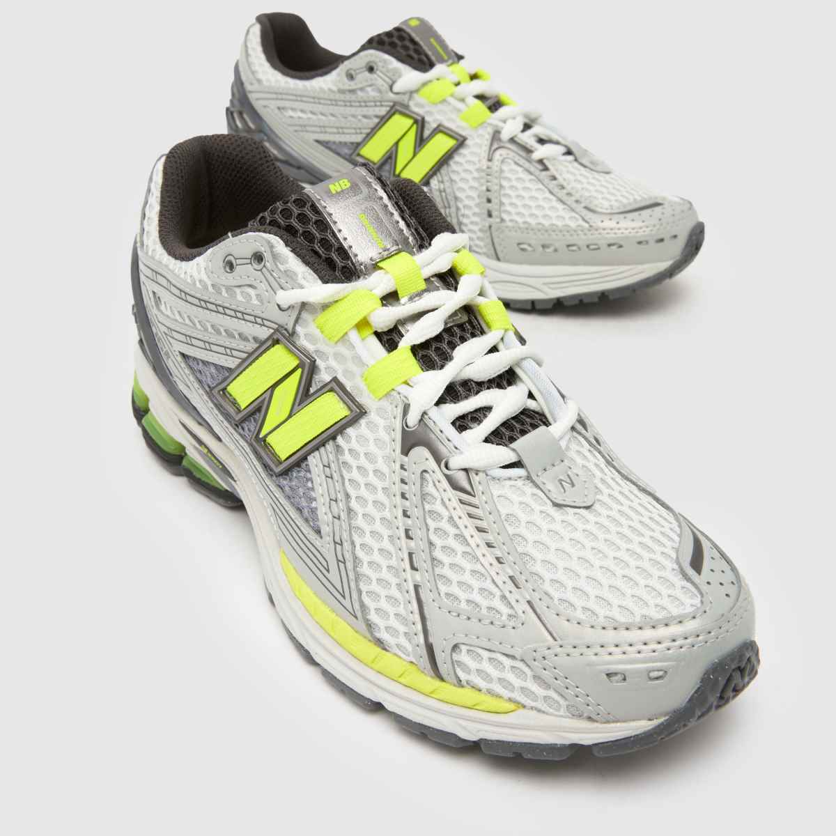 New Balance 1906 in Grey Multi New Balance 1906 4