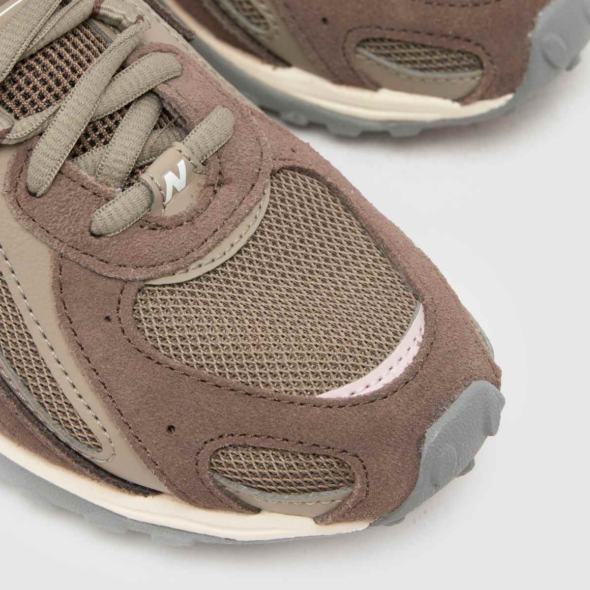 Womens Brown Multi New Balance 204L Trainers | schuh