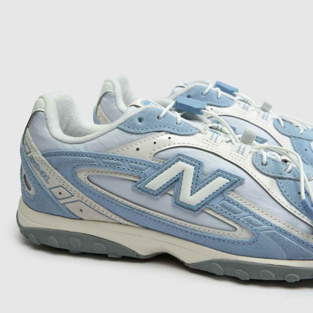 New Balance 204L in Pale Blue New Balance 204L 4