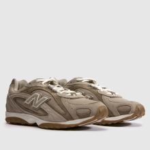 New Balance 204L in Beige & Brown New Balance 204L,2 of 4
