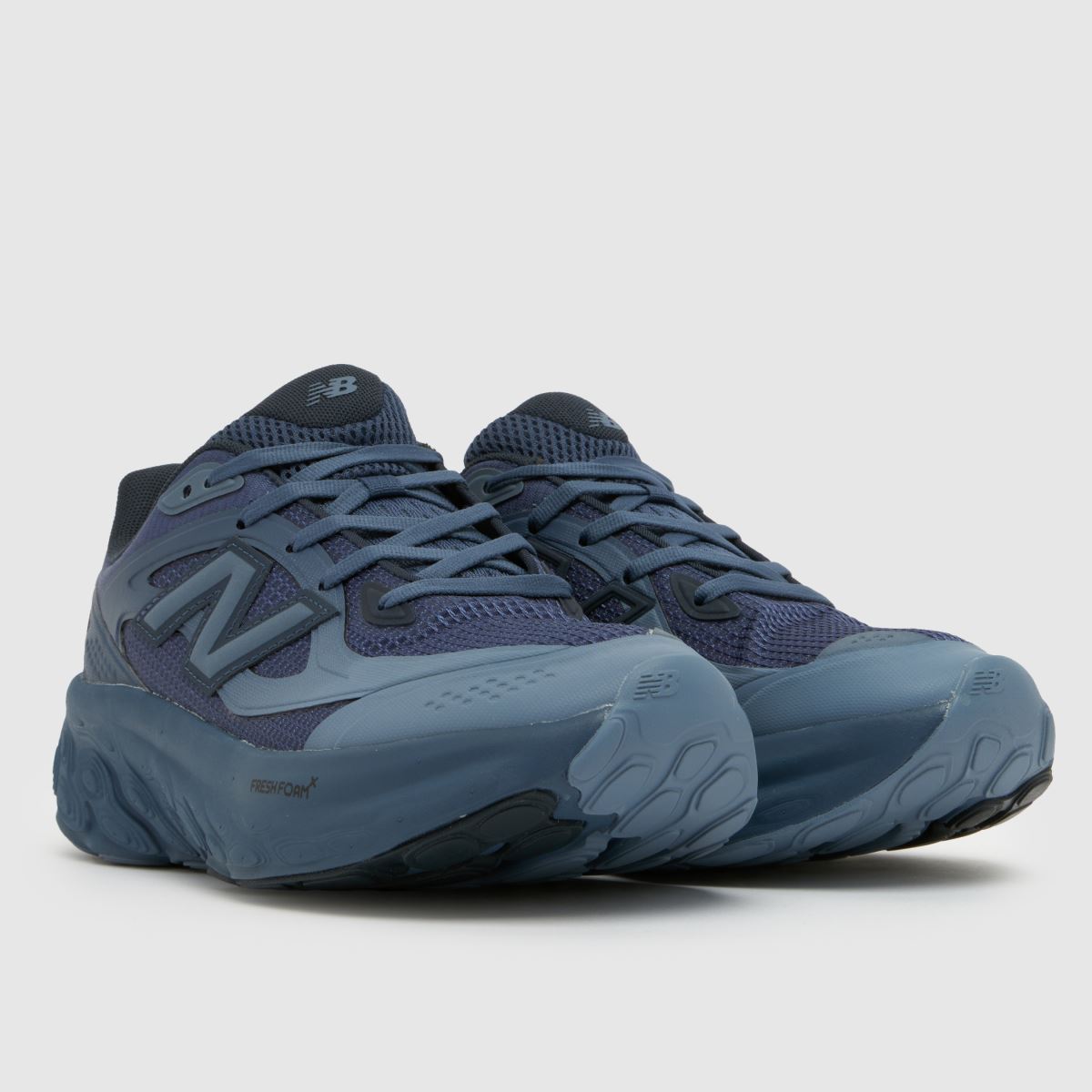New Balance Fresh Foam TRN in Navy New Balance Fresh Foam TRN 8