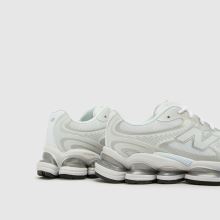 New Balance ABZORB 2000 in White New Balance ABZORB 2000,4 of 4