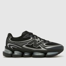 New Balance Abzorb 2000 in Black & Silver New Balance Abzorb 2000,1 of 4