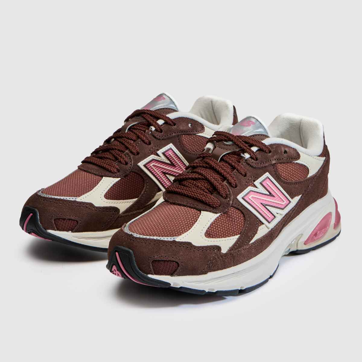 New Balance 2010 in Brown Multi New Balance 2010 4