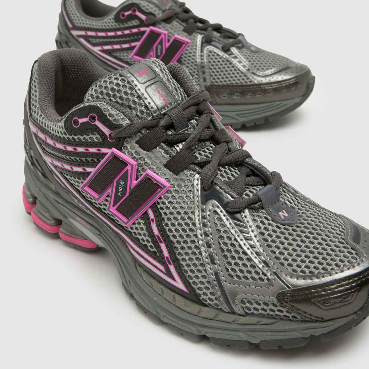 New Balance 1906 in Grey Multi New Balance 1906 4