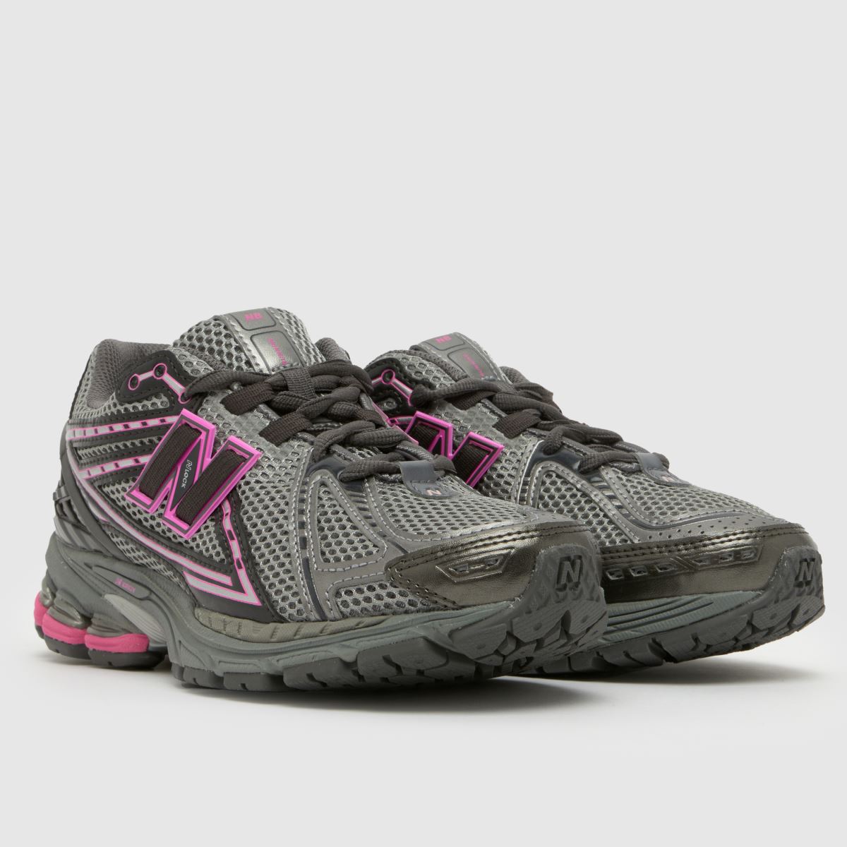 New Balance 1906 in Grey Multi New Balance 1906 8