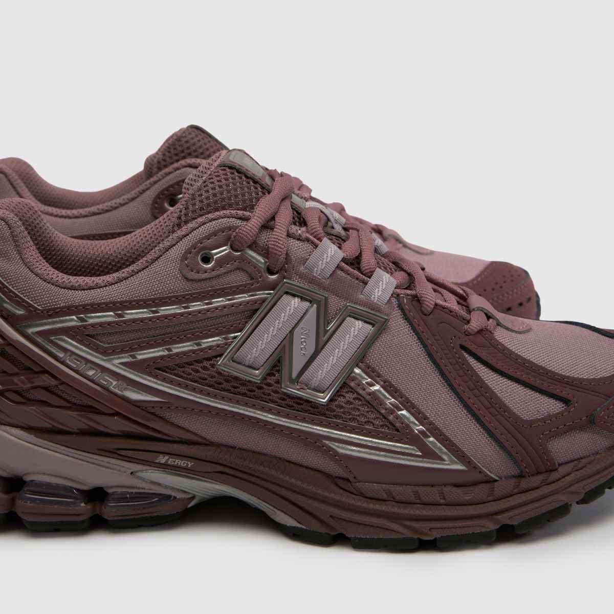 New Balance 1906 in Mauve New Balance 1906 4