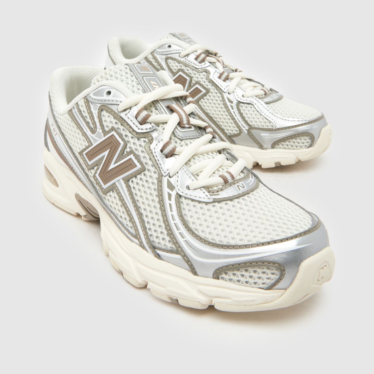 New Balance 740 in Beige Multi New Balance 740 4