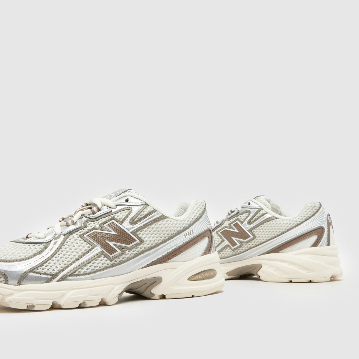 New Balance 740 in Beige Multi New Balance 740 7