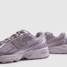 New Balance 740 in Pale Pink New Balance 740,4 of 4