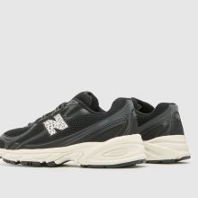 New Balance 740 in Black Multi New Balance 740,4 of 4