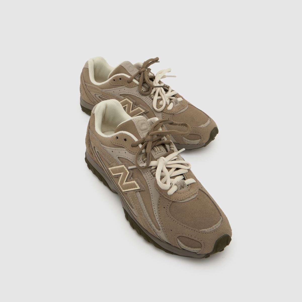 New Balance 204L in Mushroom & Arid Stone New Balance 204L 4