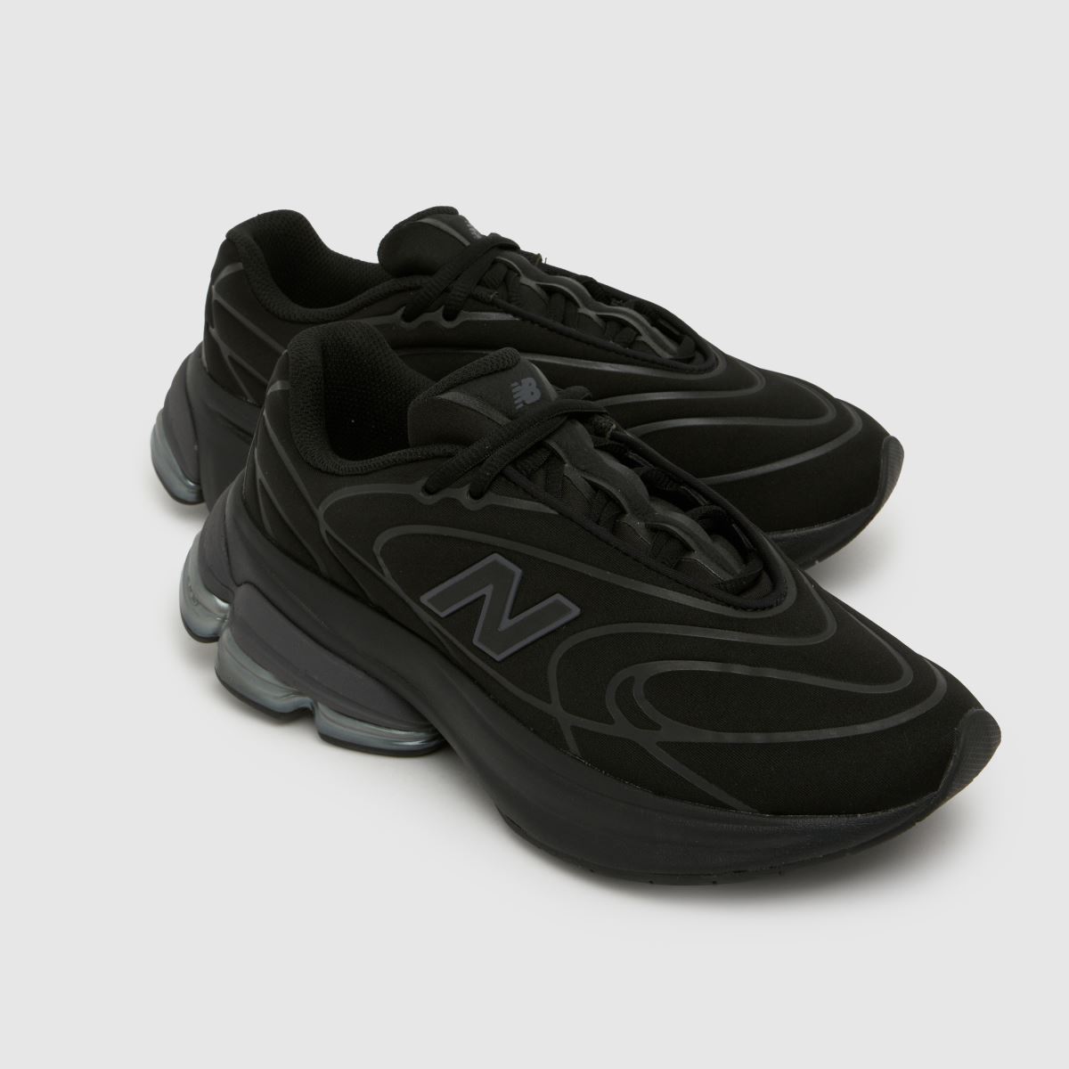 New Balance 5030 in Black New Balance 5030 4