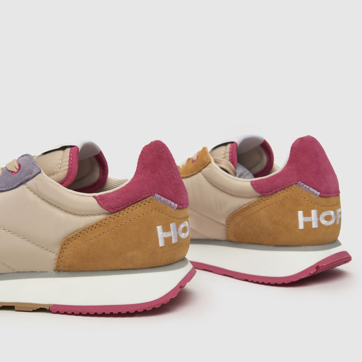 HOFF Track & Field Aegina Trainers in Beige HOFF Track & Field Aegina Trainers in Beige