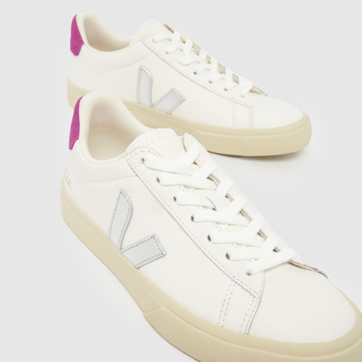 VEJA Campo in White & Pink VEJA Campo 4
