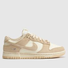 Nike Dunk Low,1 of 4