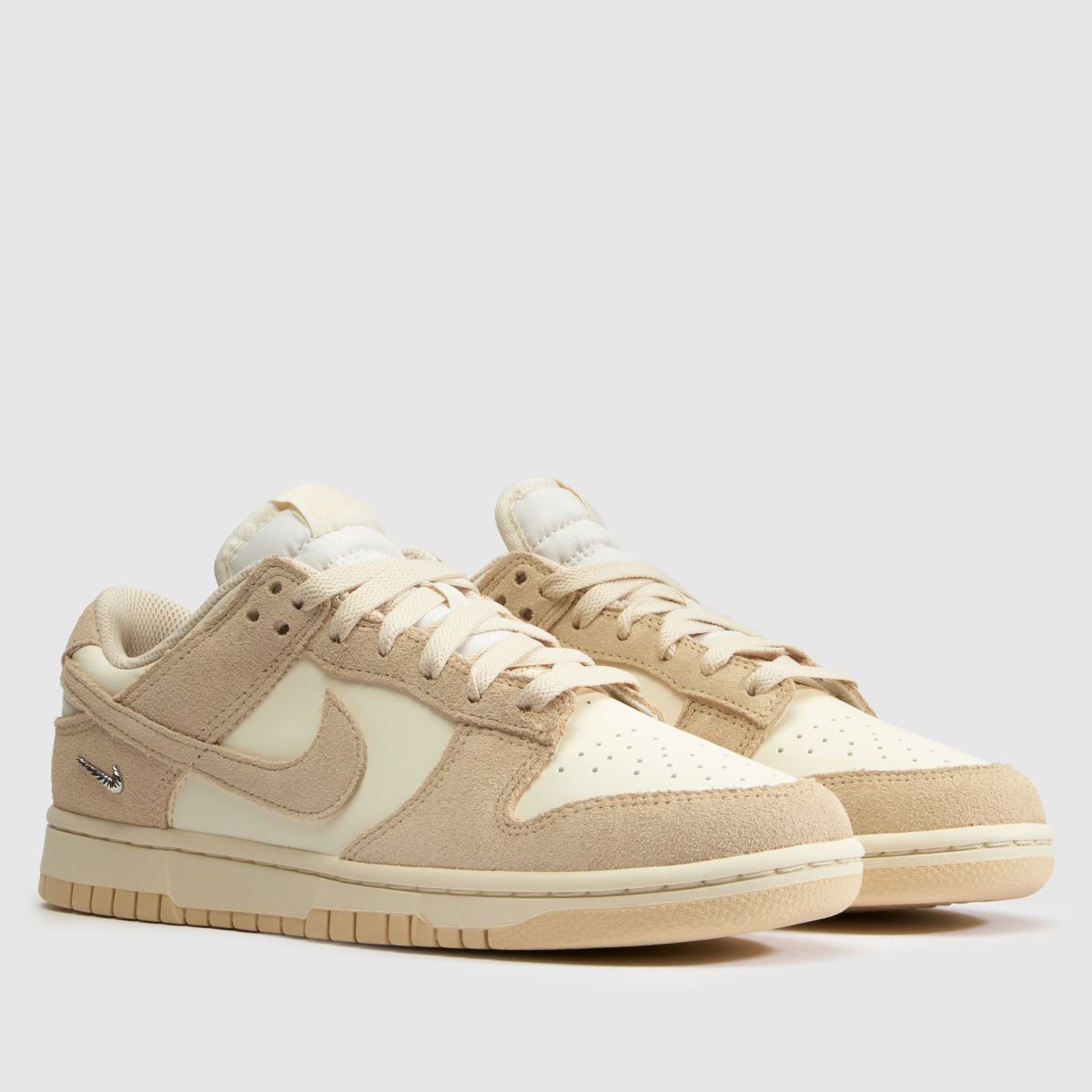 Nike Dunk Low in Off-White Nike Dunk Low 3