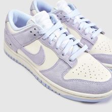 Nike Dunk Low in White & Pl Blue Nike Dunk Low,3 of 4