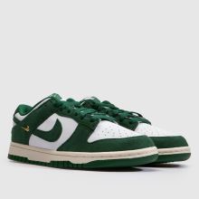 Nike Dunk Low,2 of 4