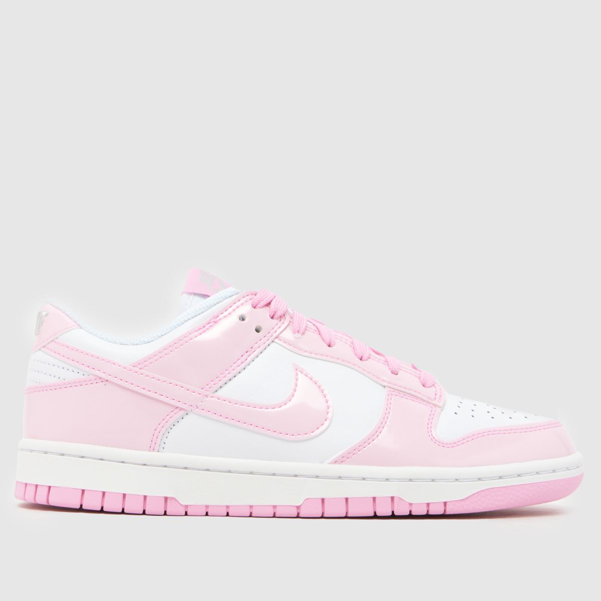 Nike Dunk Low Trainers in White & Pink