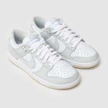 Nike Dunk Low in White & grey Nike Dunk Low,3 of 4