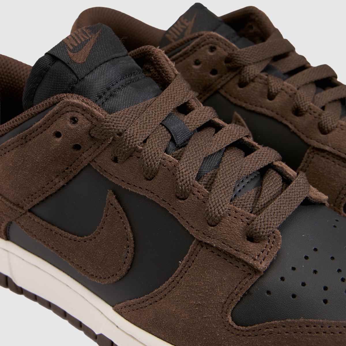 Nike Dunk Low in Brown Nike Dunk Low 4
