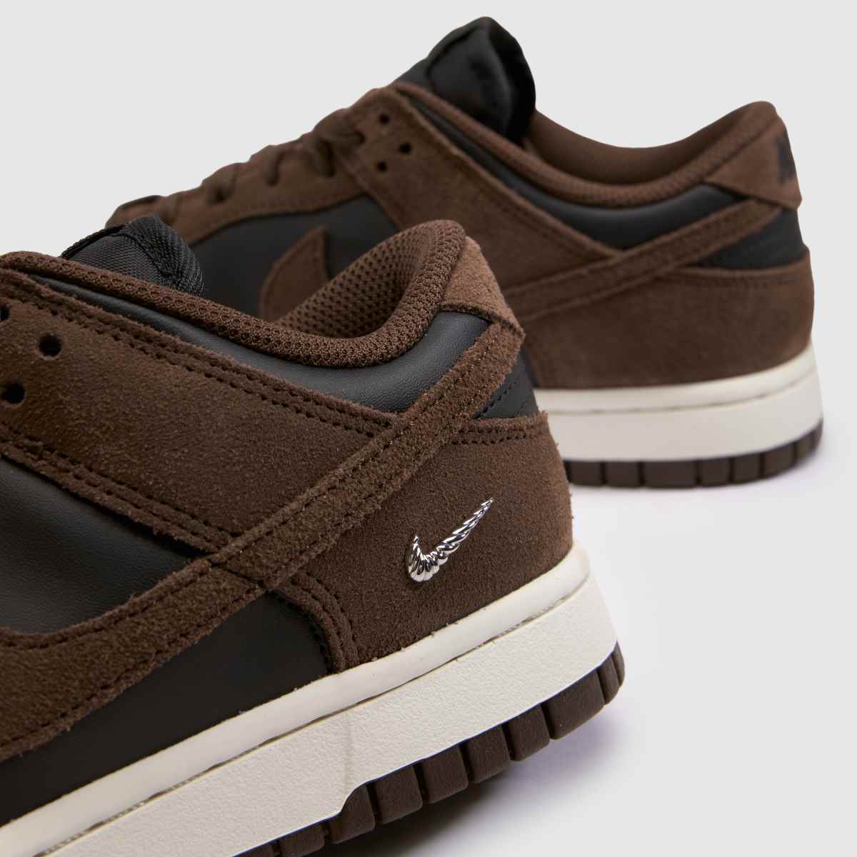 Nike Dunk Low in Brown Nike Dunk Low 7