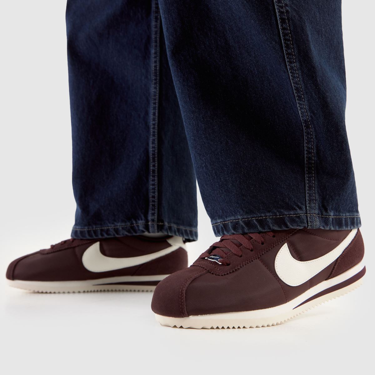 nike cortez mens burgundy