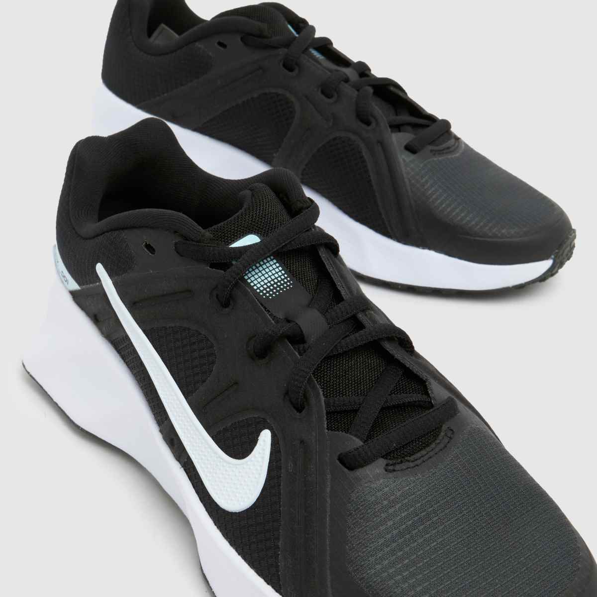 Nike Metro Tek in Black & White Nike Metro Tek 4