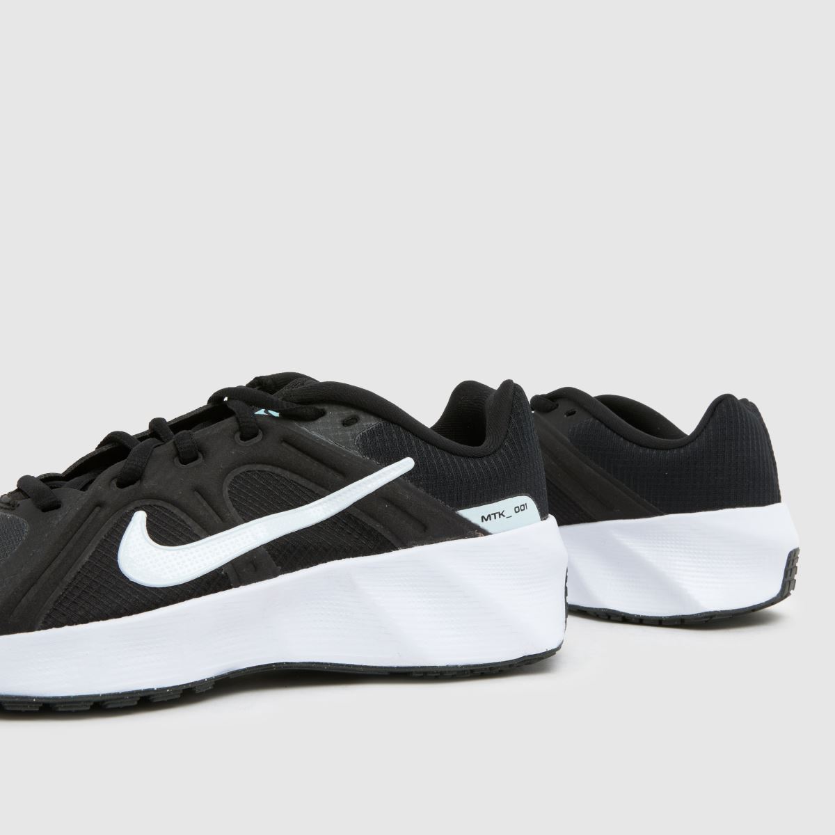 Nike Metro Tek in Black & White Nike Metro Tek 7